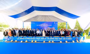 Trường Đại học Văn Hiến khởi công Khối Thực hành VHU30