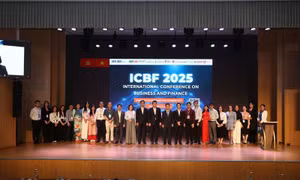 Kết nối mạng lưới học thuật toàn cầu thông qua Diễn đàn học thuật Quốc tế về Kinh tế - Tài chính