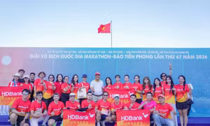 HDBank Runners lan tỏa năng lượng tích cực tại Tiền Phong Marathon 2026