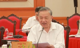 Tiếp tục sắp xếp, tinh gọn tổ chức bộ máy trong các cơ quan, đơn vị