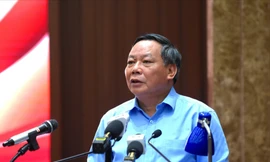 'Mọi suy nghĩ, hành động đều hướng tới mục tiêu cao nhất là hạnh phúc của nhân dân'