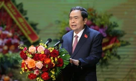 Mỗi trang sách phải là một 'hàng rào tư tưởng', mỗi công trình phải là một 'pháo đài lý luận'