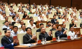 Chỉ thị mới của Bộ Chính trị về thực hiện trách nhiệm giải trình trong hoạt động công vụ