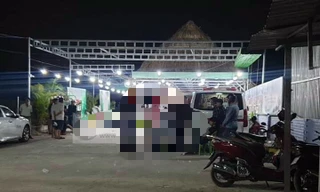 Nam thanh niên lao vào quán nhậu chém chết người rồi tự sát 