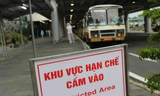 Đón và cách ly hơn 300 công dân về từ Malaysia