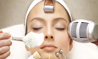 Những dụng cụ chăm sóc da làm "hồi sinh" làn da của bạn