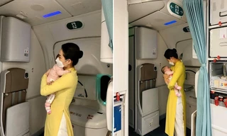 Xúc động nữ tiếp viên chăm bé 2 tháng tuổi trên máy bay