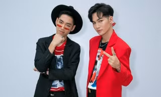 Ali Hoàng Dương gây chú ý khi trình diễn cùng K-ICM tại chung kết The Voice