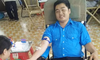 Thi lại đại học để tham gia tình nguyện