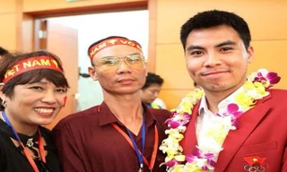 Mẹ "hoàng tử" Đức Huy gửi tâm thư khiến các fan-girl "rần rần" xin làm con dâu