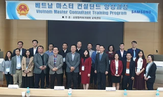 Khai mạc Khóa đào tạo Chuyên gia tư vấn cao cấp cho Việt Nam