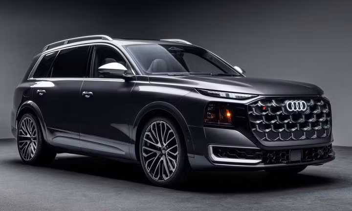 Cận cảnh mẫu SUV đầu bảng mới của Audi