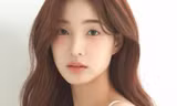 Rũ bỏ cái mác 'vợ Choi Minhwan và mẹ của 3 đứa con', Yulhee gây 'sốc' với phim 19+