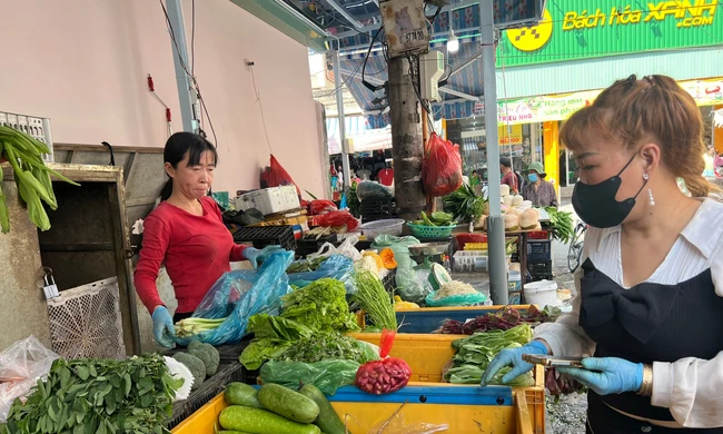 Tín hiệu bất ngờ hàng hóa thiết yếu sau Tết Dương lịch