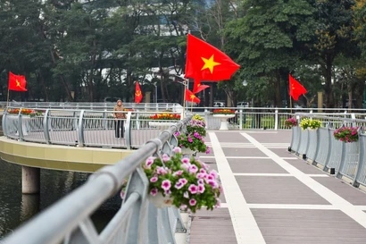 Hà Nội: Công viên Nghĩa Đô 'khoác áo mới' sau đầu tư gần 61 tỷ đồng