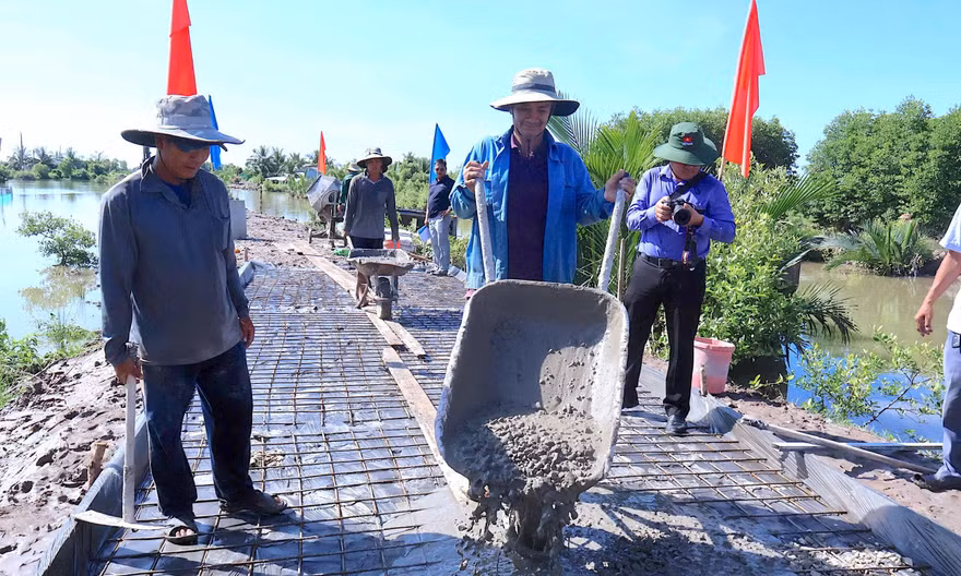 Cà Mau tung 14.000 tỷ bê tông hóa hơn 8.400km đường nông thôn