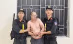 Cảnh sát khống chế đối tượng Nhật.