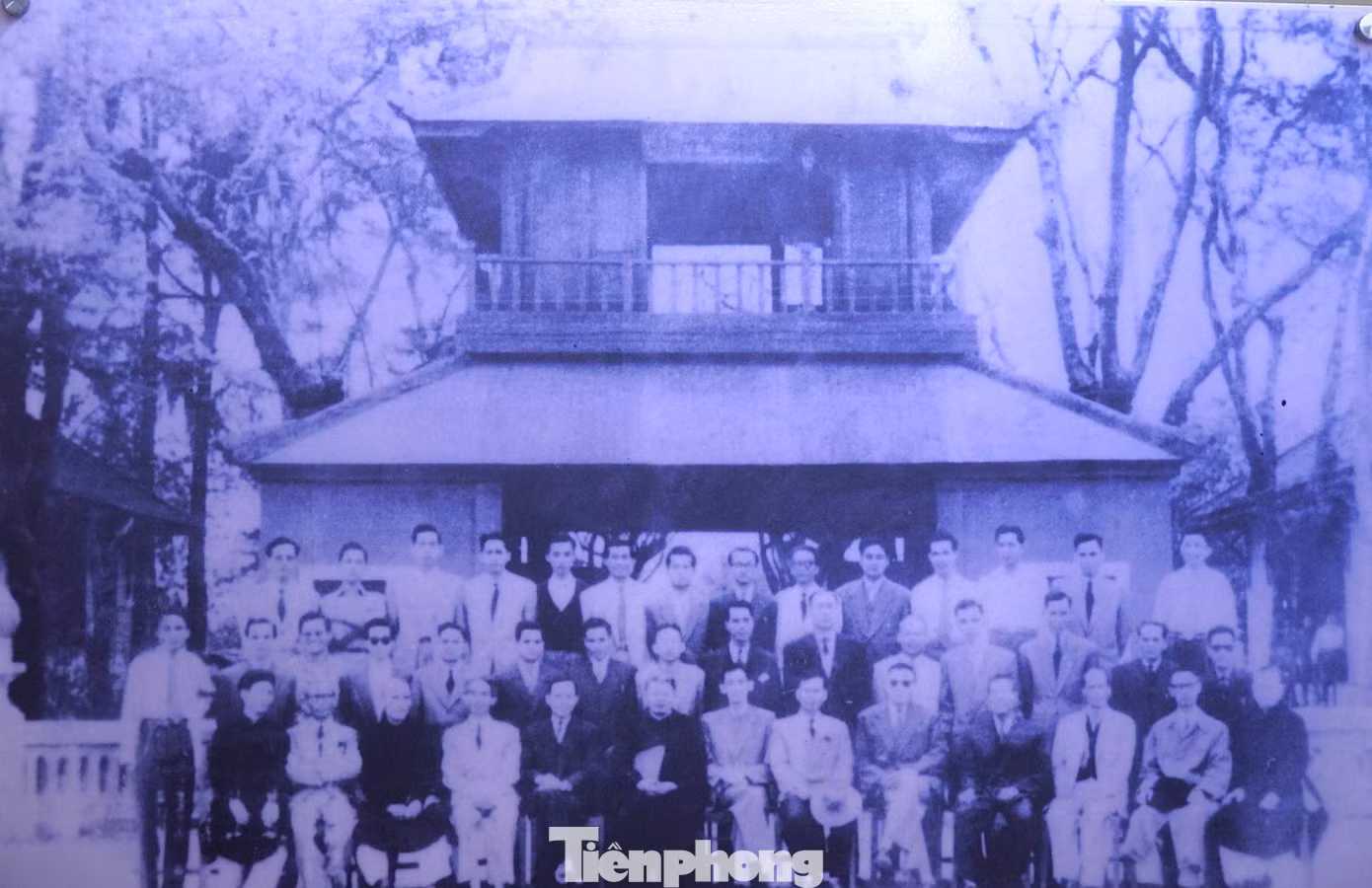 tp-6a-quoc-hoc-hue.jpg