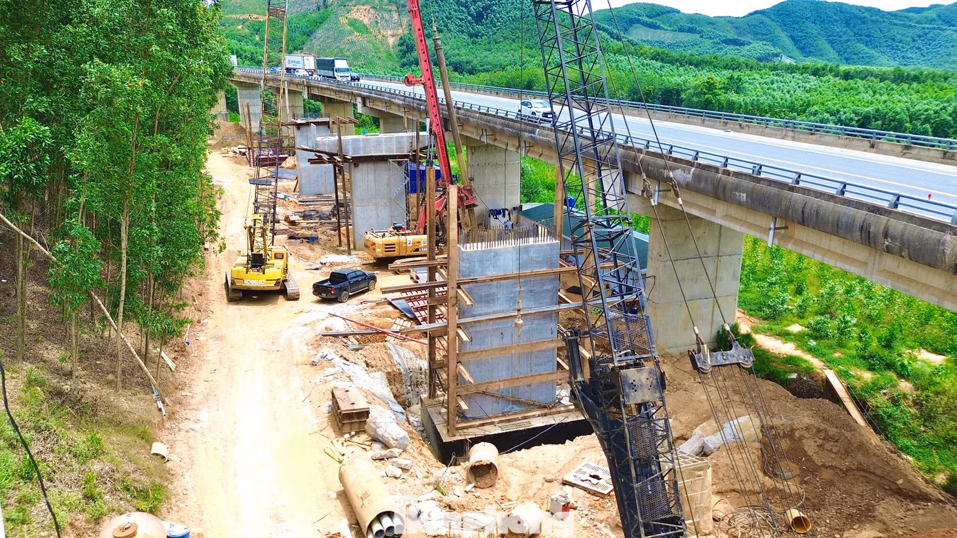 tp-6-chay-nuoc-rut-cao-toc-la-son-hoa-lien-2.jpg