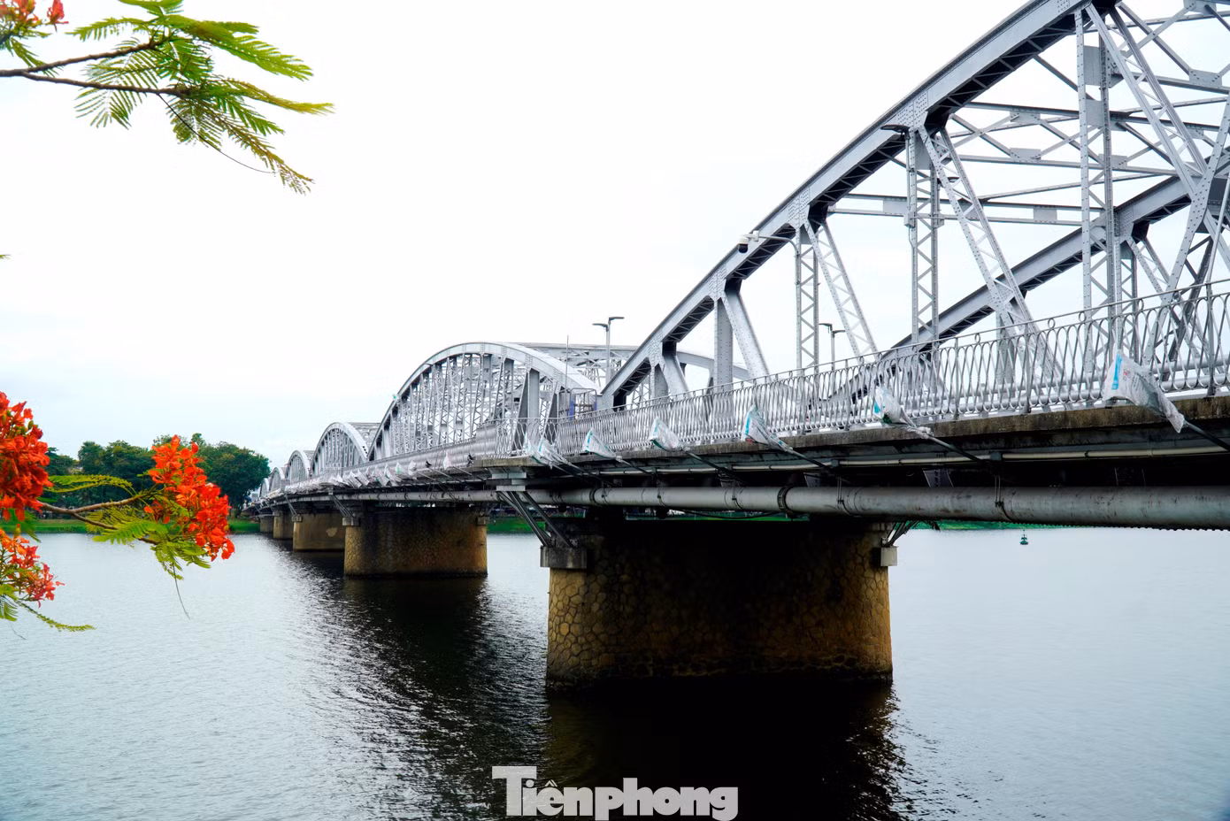 tp-6-cau-truong-tien.jpg