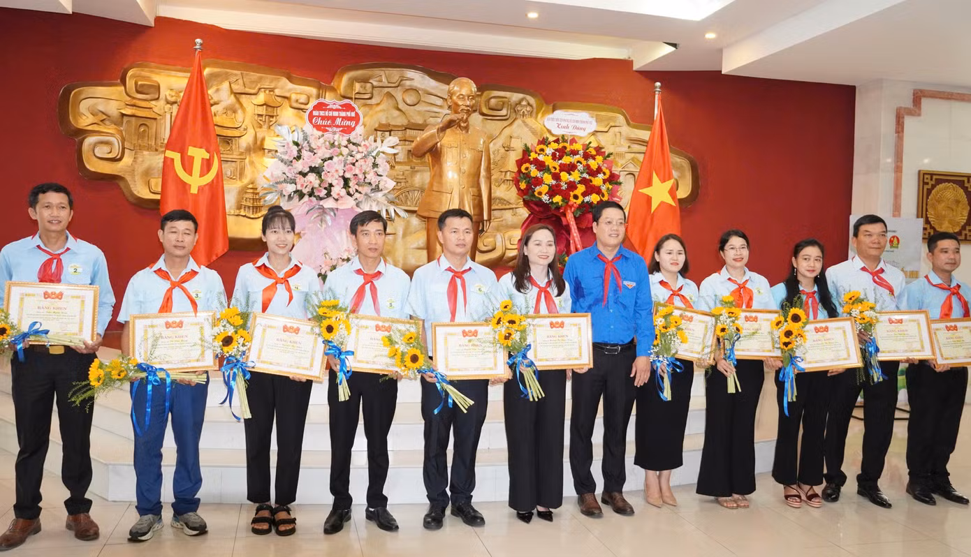 tuyen-duong-tong-phu-trach-doi-1.jpg