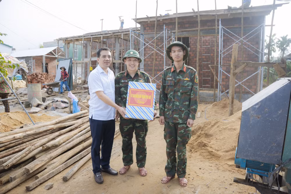 tran-huu-thuy-giang.jpg