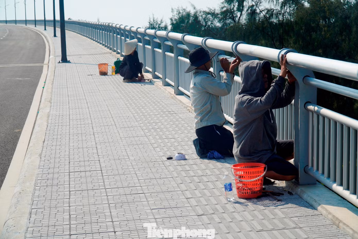 tp-7-cau-vuot-cua-bien-thuan-an-sap-thong-xe.jpg