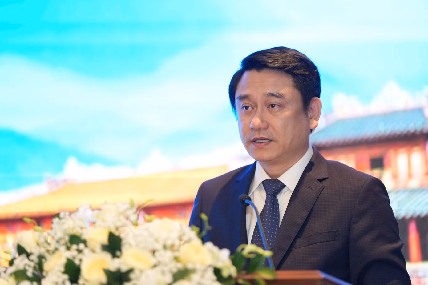thu-truong.jpg