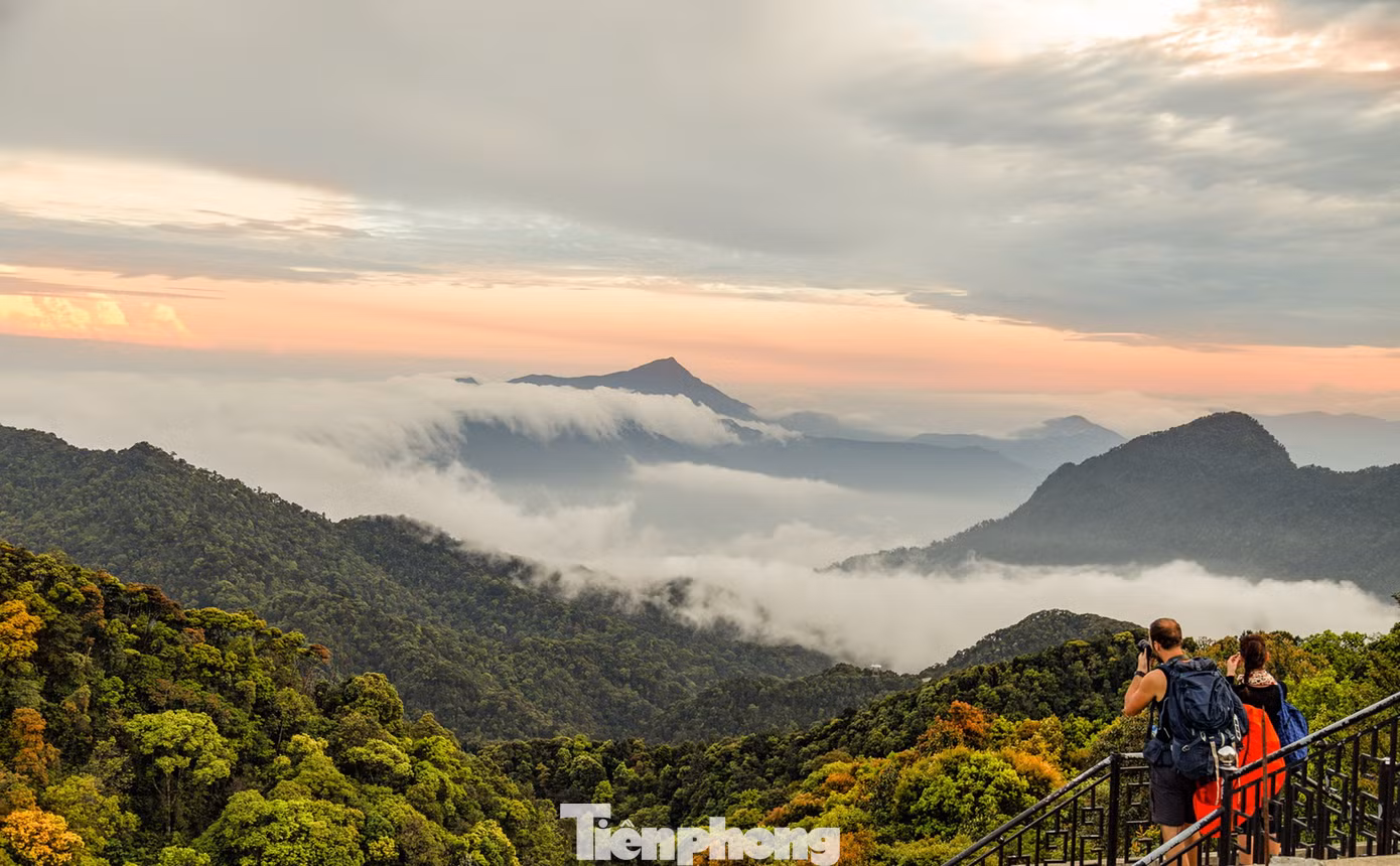 tp-1-day-nui-bach-ma-vinh-huong.jpg