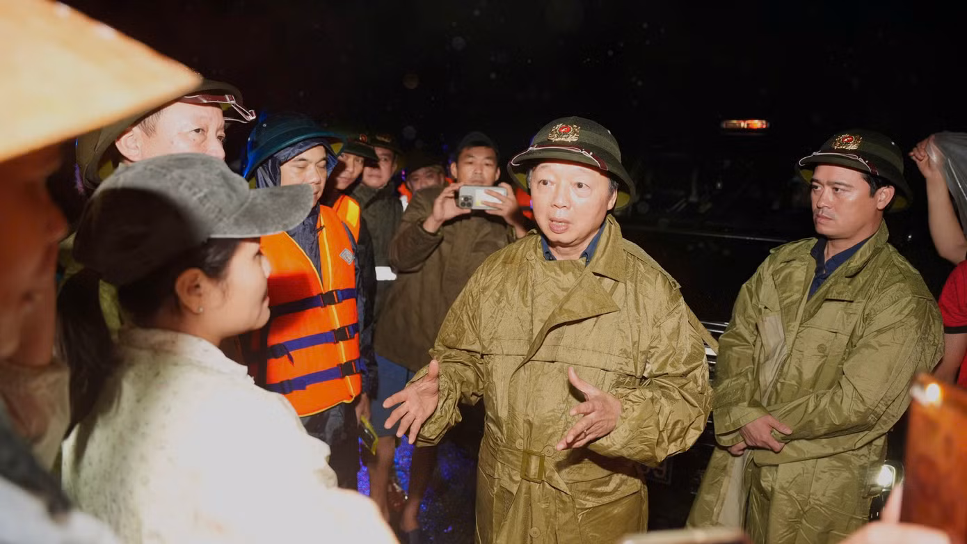 ptt-tran-hong-ha-4.jpg