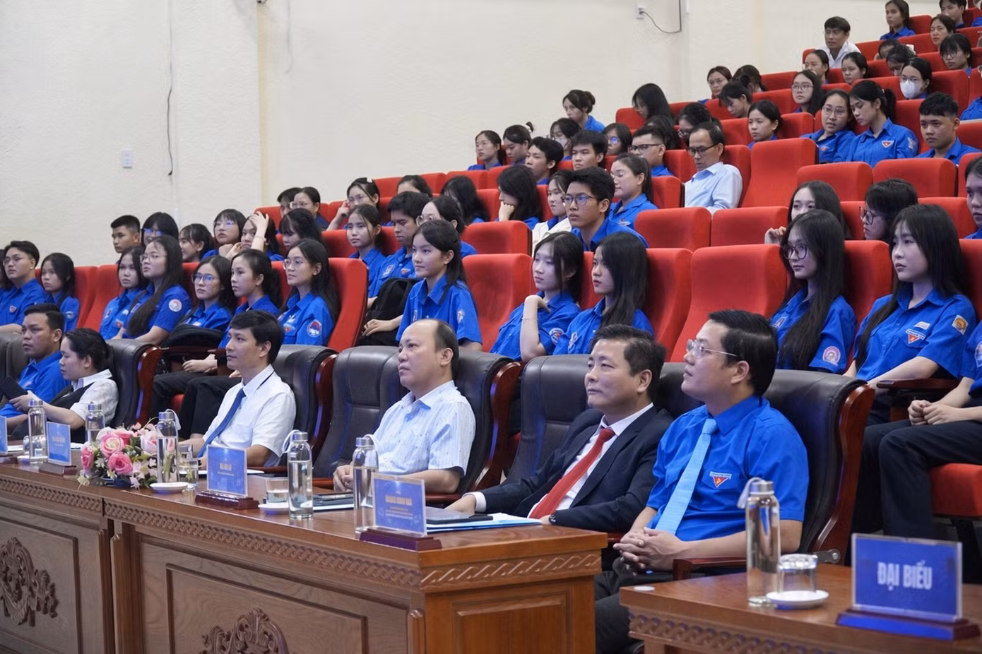 tuyen-duong.jpg