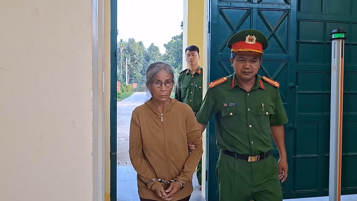 bat-truy-na-giet-cuop-43-nam.jpg