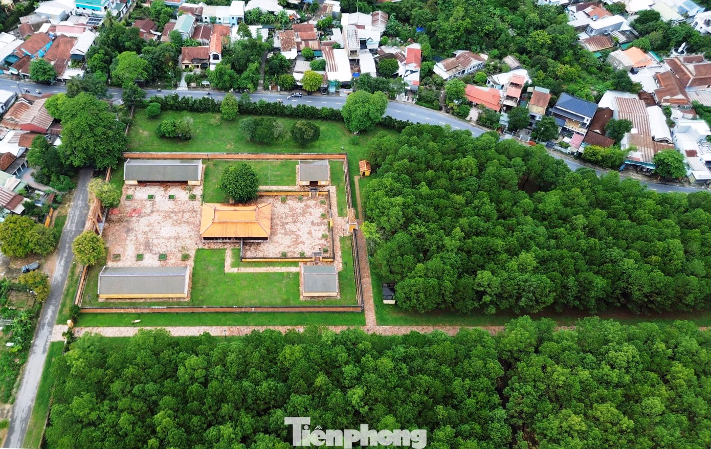 tp-c_9-2-dan-nam-giao-hue.jpg