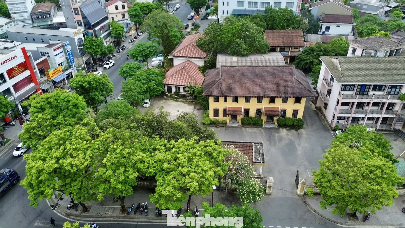 Huế sắp xếp, hợp nhất 6 ban quản lý dự án thành 3 đơn vị Huế sắp xếp, hợp nhất 6 ban quản lý dự án thành 3 đơn vị