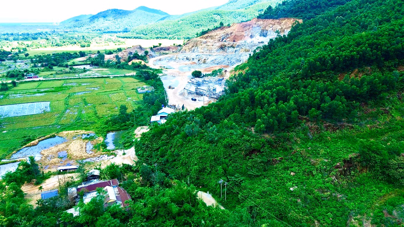 sat-lo-nui-phu-gia-14.jpg