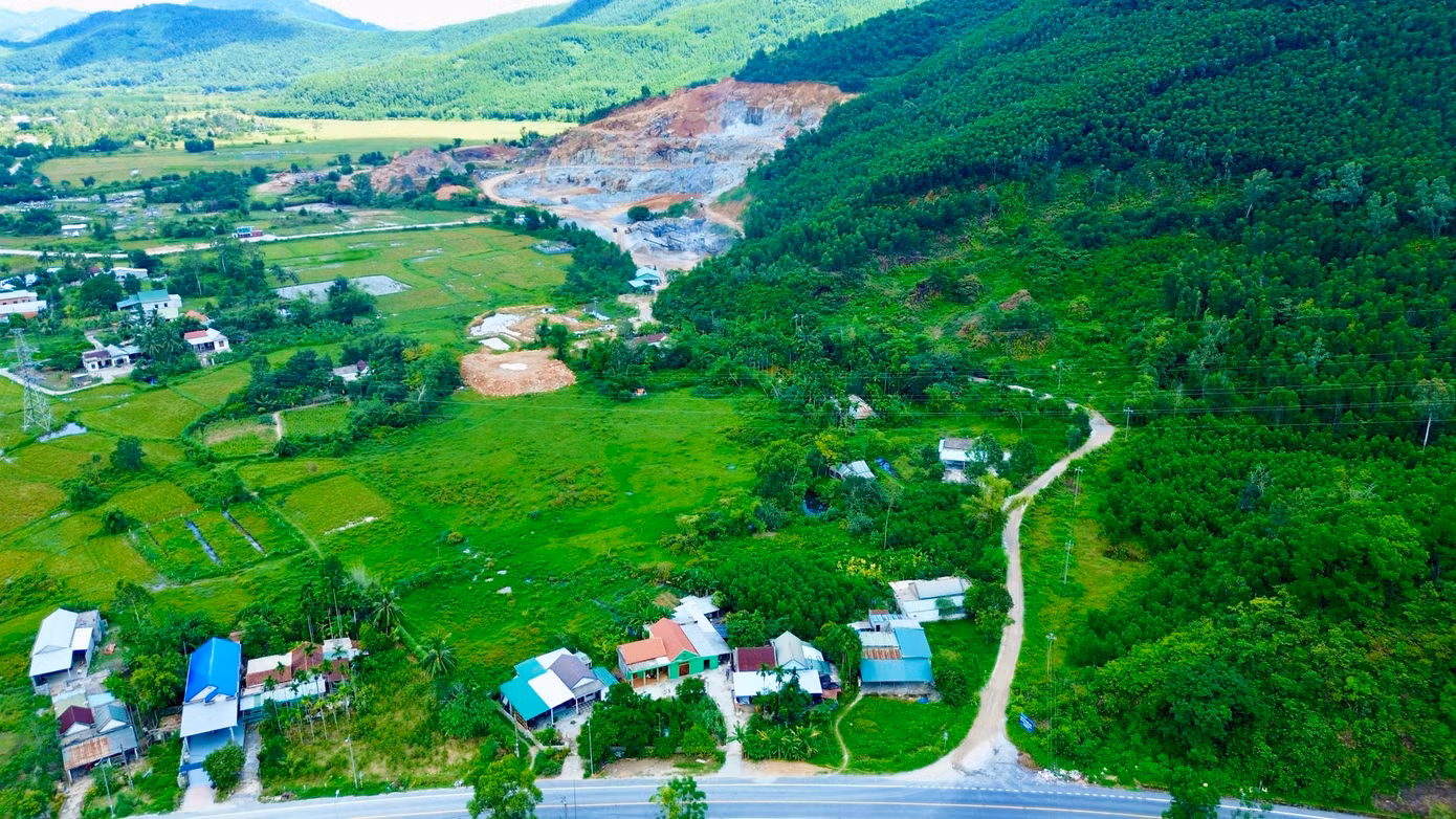 sat-lo-nui-phu-gia-15.jpg