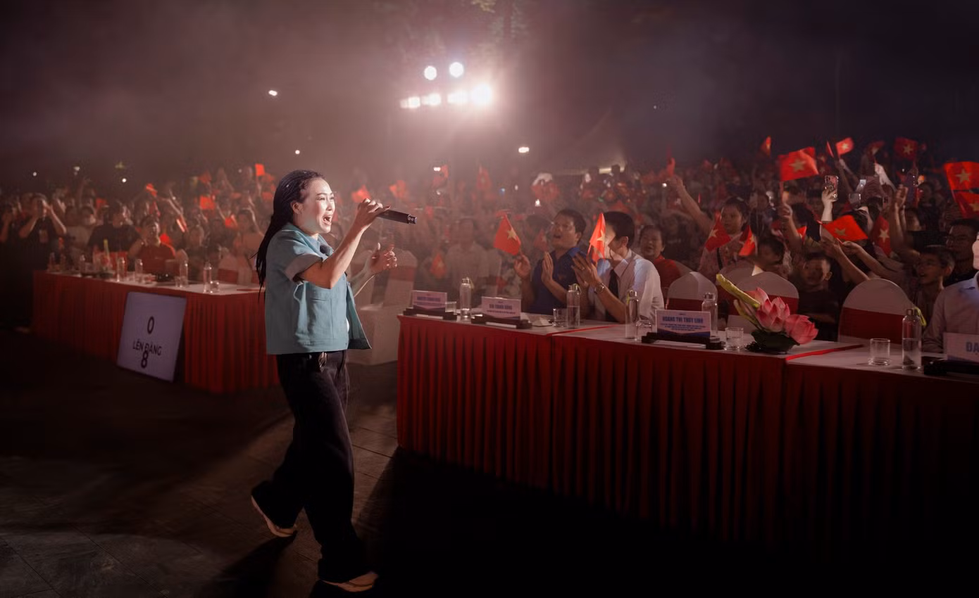 ca-si-phuong-thanh.jpg
