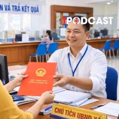 Chủ tịch xã được cấp 'sổ đỏ' cho người dân