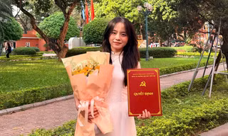 Nữ sinh Quản trị kinh doanh đạt Sinh viên xuất sắc nhất ngành và giải Ba Quốc gia về khởi nghiệp