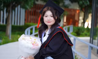 Từ cô sinh viên hướng nội ngại thử sức đến Tân thủ khoa ngành Ngôn ngữ Trung Quốc tại ĐH Phenikaa
