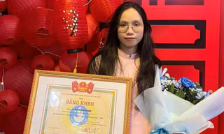 Nữ sinh 2 năm liền đạt ‘Sinh viên 5 tốt’, xuất thân gia đình lao động, áp lực khi phải giữ phong độ 