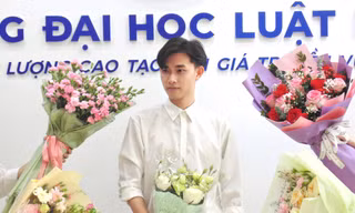 Phạm Thanh Tùng - Sinh viên Luật đạt điểm 10 khóa luận và hành trình lan tỏa giá trị nhân văn 