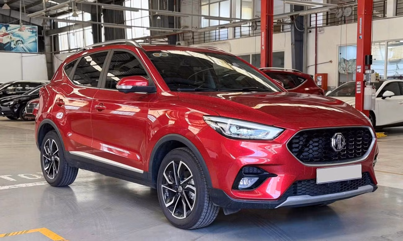 Nhiều SUV cỡ nhỏ đồng loạt giảm giá, có mẫu giảm hơn 300 triệu đồng