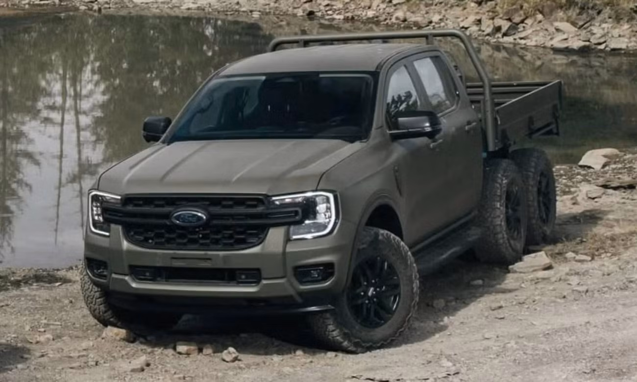 Ford Ranger phiên bản 6 bánh phục vụ quân đội