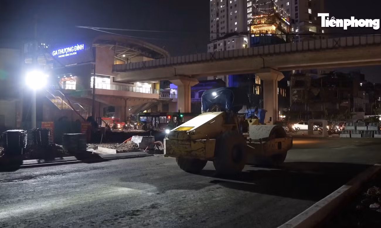Hà Nội xuyên đêm thi công đường Vành đai 2,5 kịp thông xe vào ngày 10/10