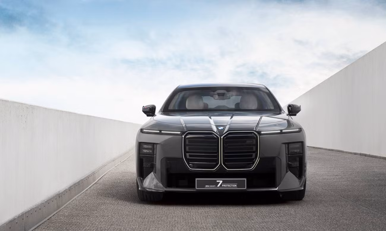 Hé lộ BMW 7 Series phiên bản chống đạn mới