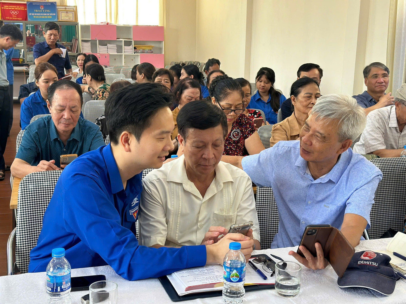 lop-bdhv-so-cho-cac-bac-nguoi-cao-tuoi-huu-trijpg-2.jpg