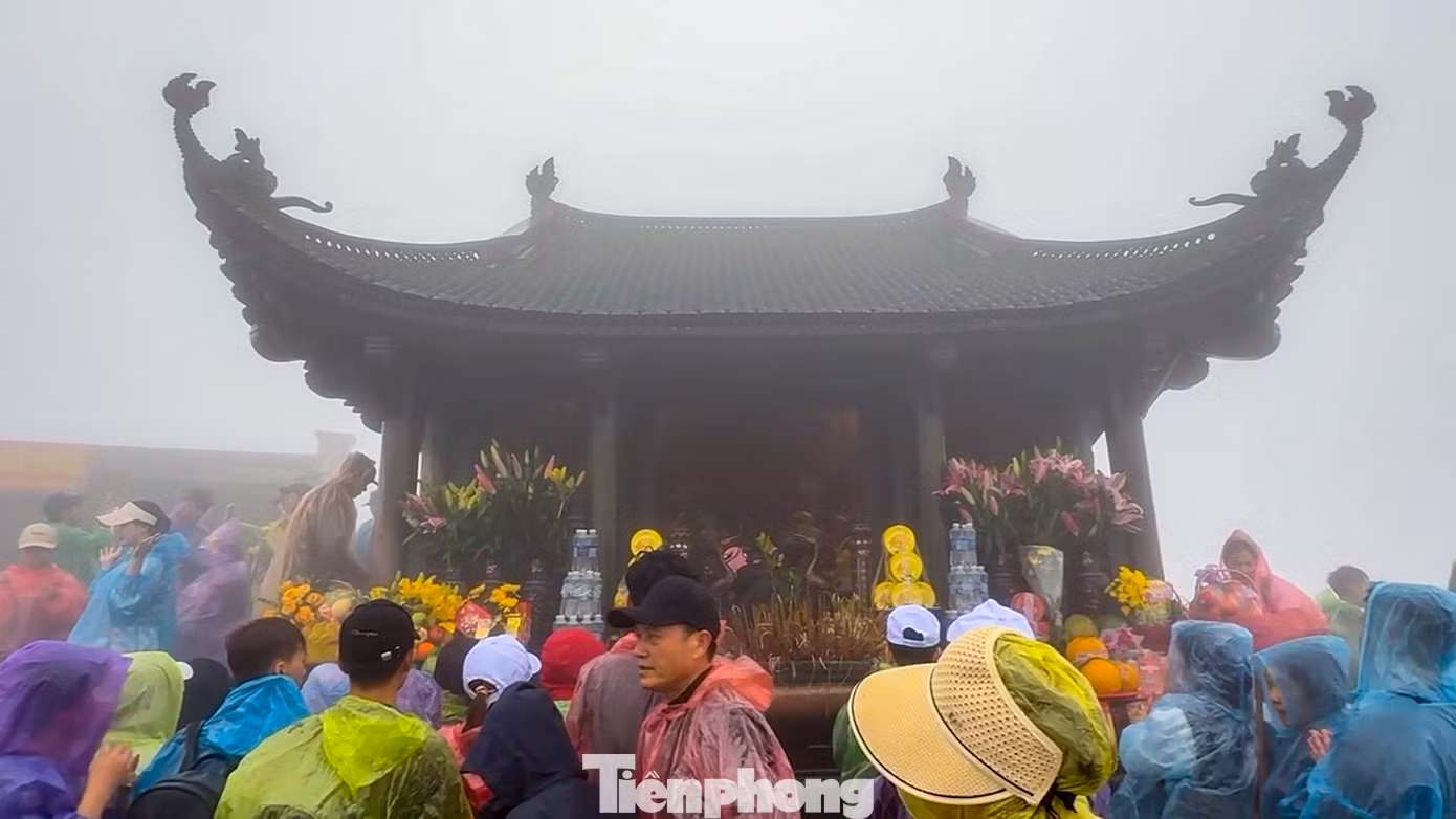 tp-quocnam-chuadong.jpg