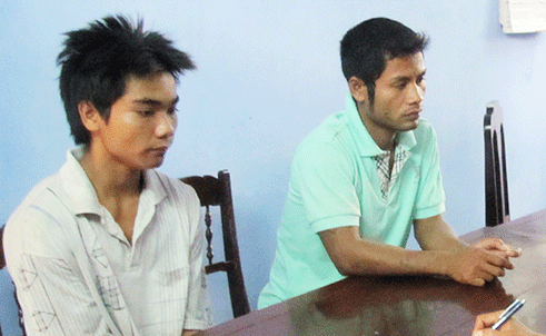 Dùng còng số 8 đi cướp, hiếp dâm