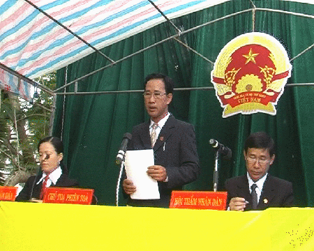 Chủ tọa phiên tòa. Chủ tọa phiên tòa